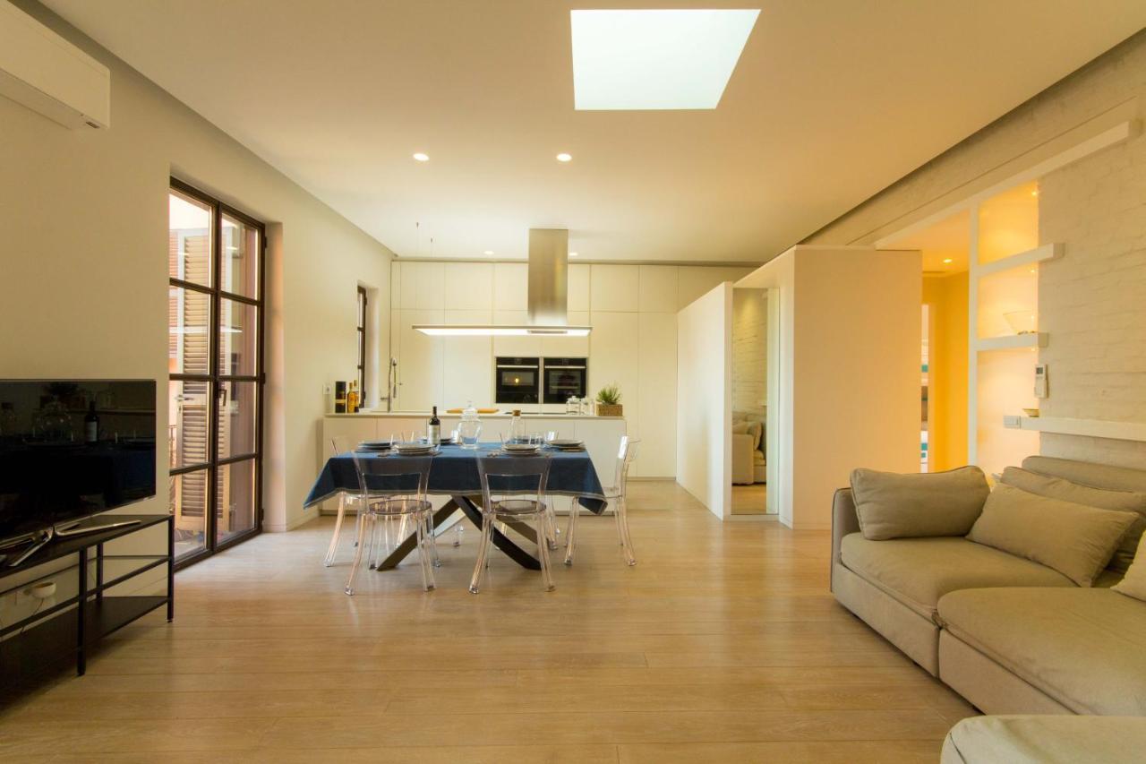 Pelliccia 11 Trastevere Penthouse ローマ エクステリア 写真