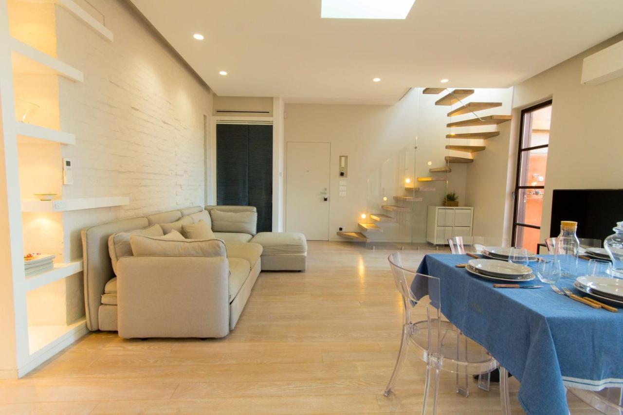 Pelliccia 11 Trastevere Penthouse ローマ エクステリア 写真