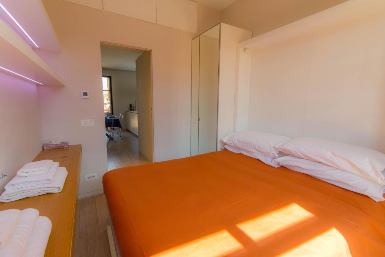 Pelliccia 11 Trastevere Penthouse ローマ エクステリア 写真