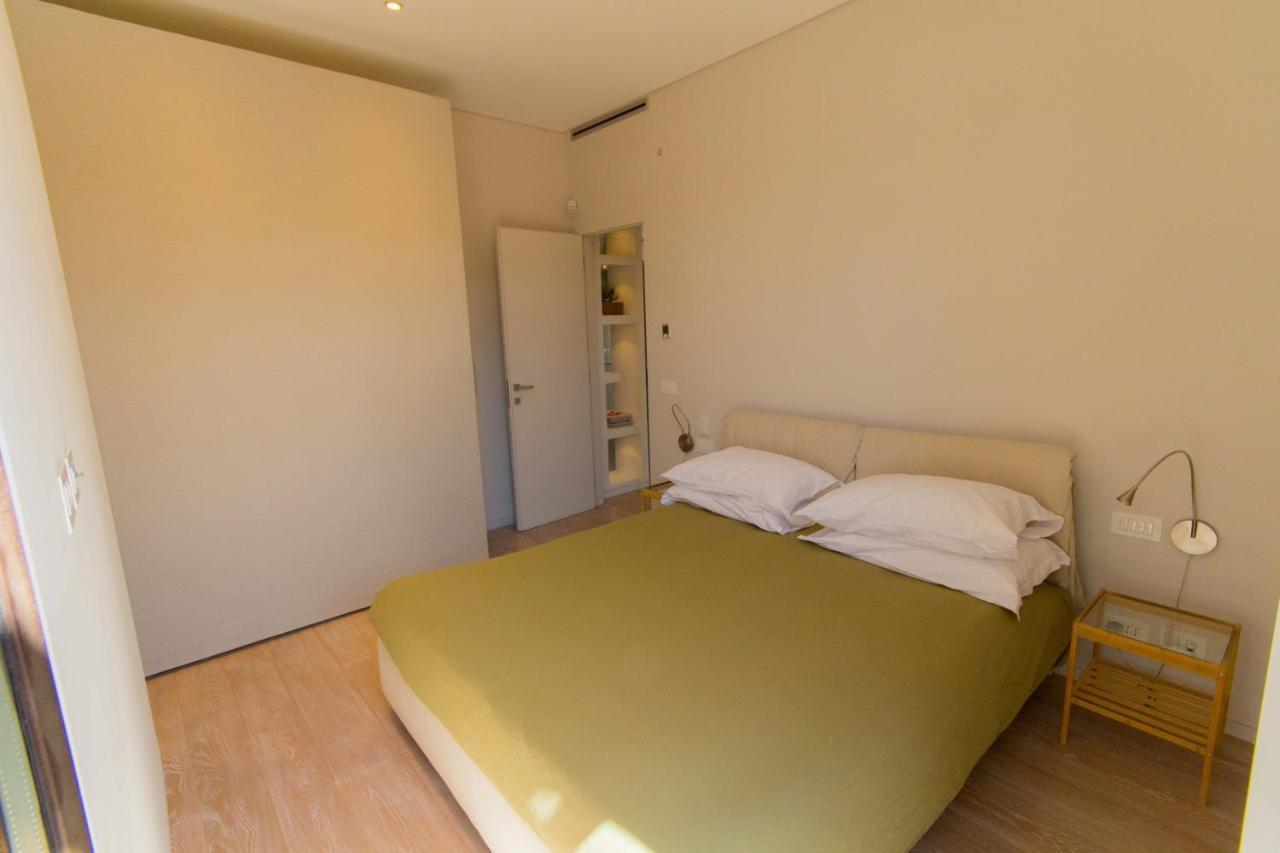 Pelliccia 11 Trastevere Penthouse ローマ エクステリア 写真