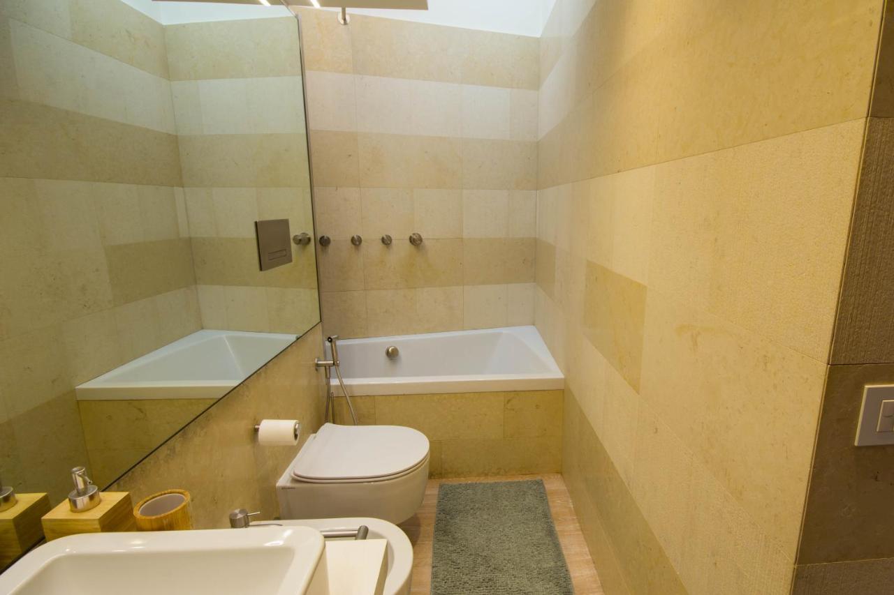 Pelliccia 11 Trastevere Penthouse ローマ エクステリア 写真