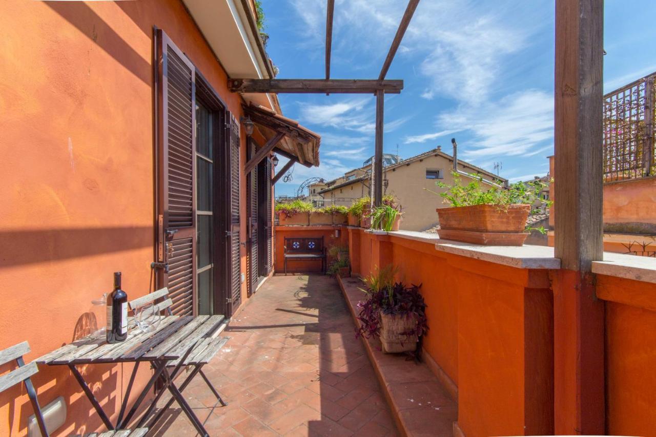 Pelliccia 11 Trastevere Penthouse ローマ エクステリア 写真