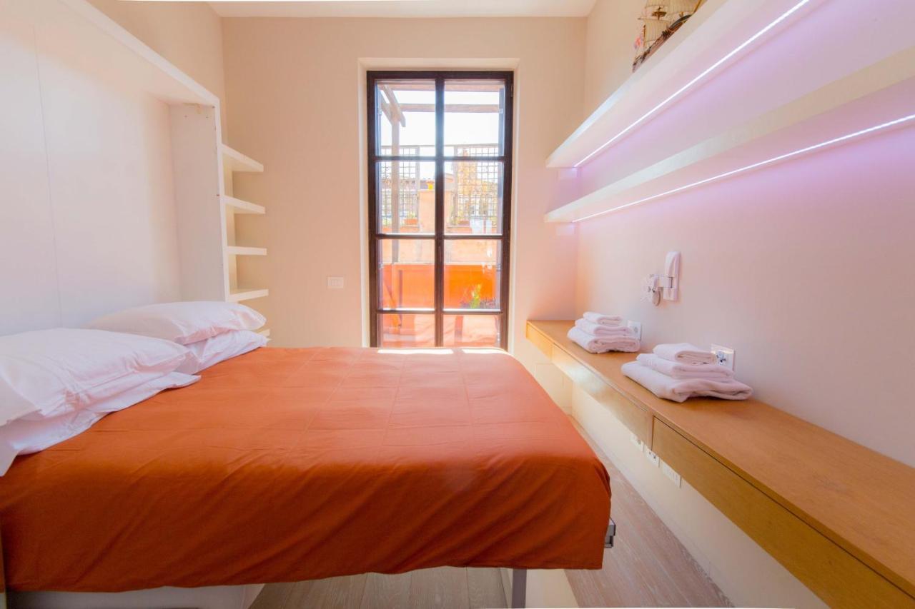 Pelliccia 11 Trastevere Penthouse ローマ エクステリア 写真