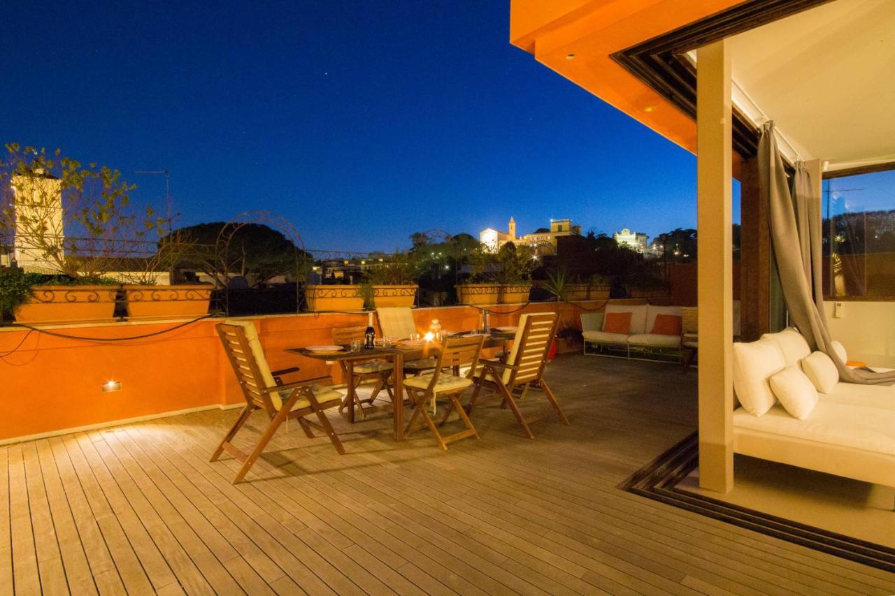 Pelliccia 11 Trastevere Penthouse ローマ エクステリア 写真