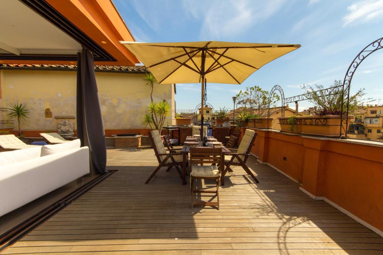 Pelliccia 11 Trastevere Penthouse ローマ エクステリア 写真